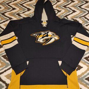 Pull Hockey Nashville Predators NHL Taille L Ado ou XS adulte